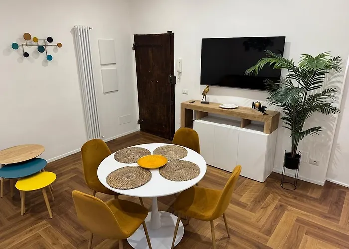 Trastevere Lungaretta, Рим