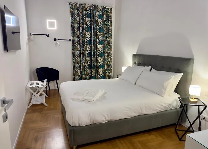 Trastevere Lungaretta, Рим